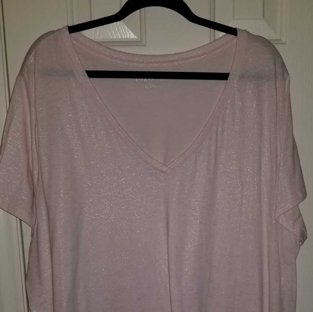 V neck t-shirt